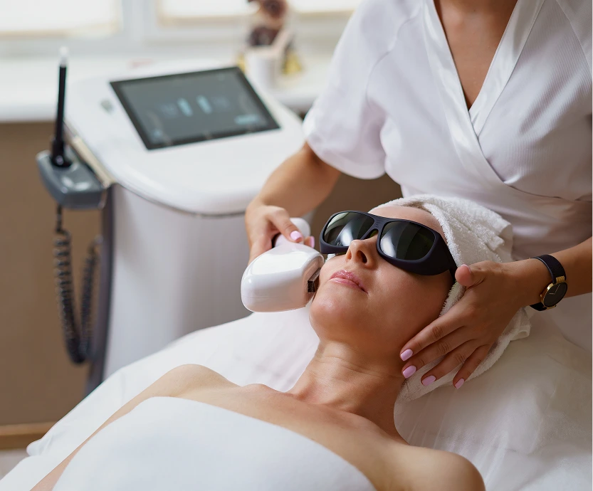 What Is Intense Pulsed Light (IPL)? Banner
